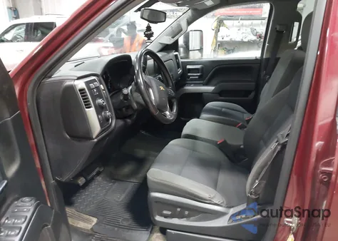 2015 Chevrolet Silverado 1500 1Lt z USA, uszkodzony, nr VIN 1GCVKREC6FZ370946